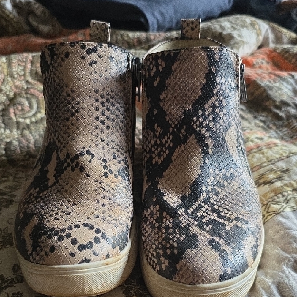 Time and Tru Snake Print Ankle Boots - Black and Tan